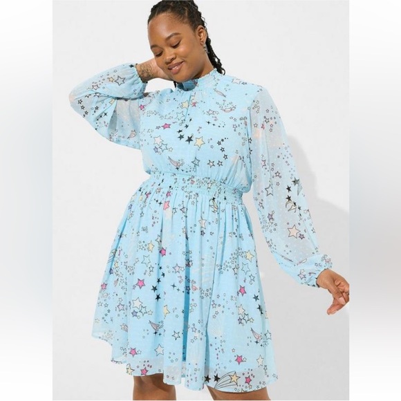 torrid Dresses & Skirts - 963. Large -TORRID Mini Clipdot Mock Neck Chiffon Skater Dress NEW $86 msrp